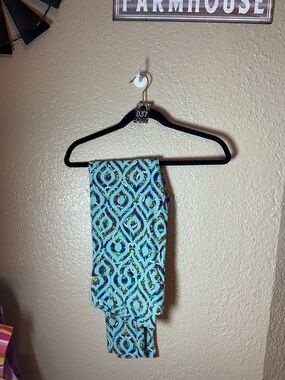 Lularoe Leggings Women’s Size TC Tall & Curvy Fits Sizes 12-18 NWOT